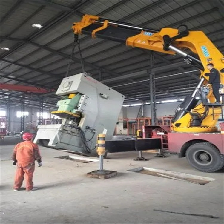 宜昌80吨折臂吊车出租附近电话