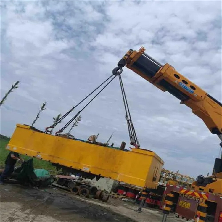 宜昌随车吊吊集装箱怎么吊